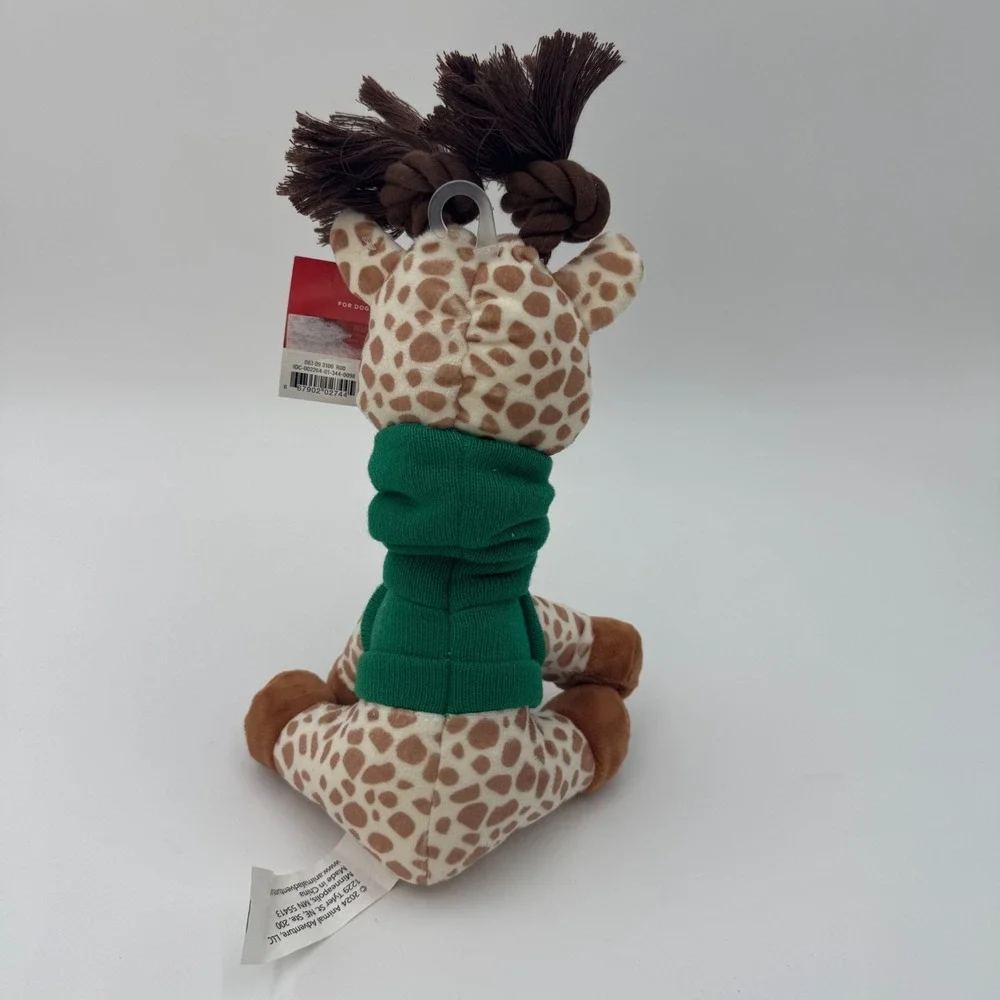 Wondershop Plush Giraffe Dog Toy Green Sweater Rope Horns New with tags